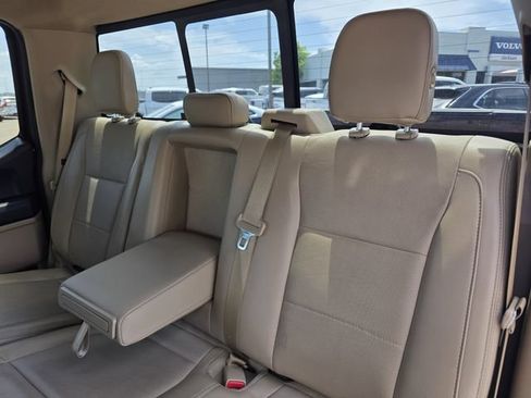 Used 2015 Ford F150 Lariat RWD image 19