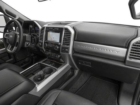 Used 2018 Ford F250 Lariat w/ Chrome Package AWD/4WD image 16