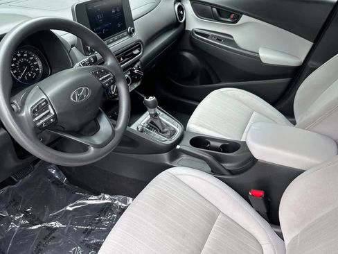 Used 2022 Hyundai Kona SEL image 11