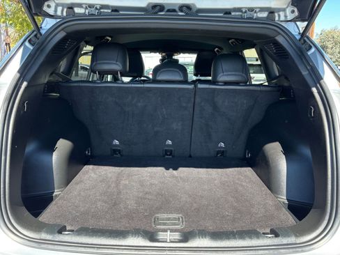 Used 2025 Jeep Compass Limited image 31