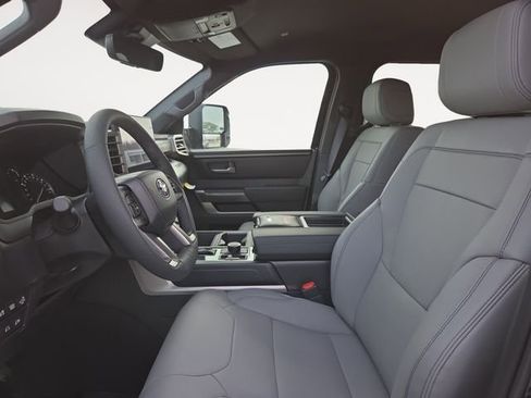 New 2026 Toyota Tundra SR5 AWD/4WD image 9