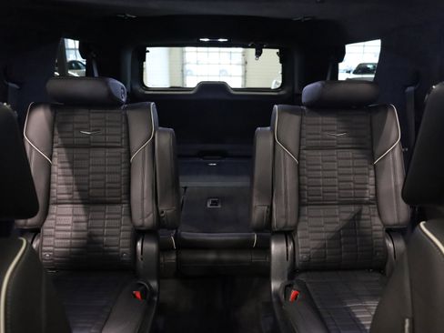 Used 2023 Cadillac Escalade V image 37