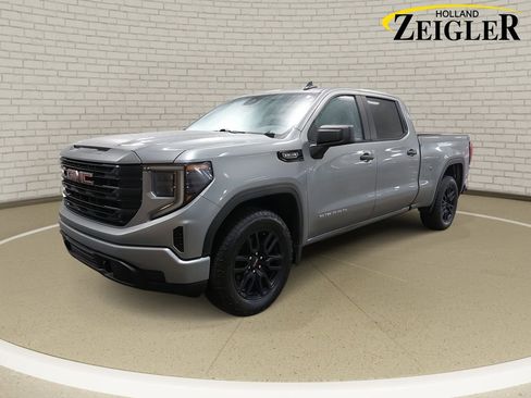 Used 2023 GMC Sierra 1500 Pro image 1