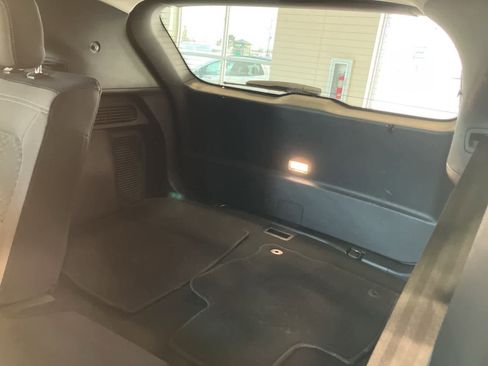 Used 2022 Ford Escape SE w/ Convenience Package image 25