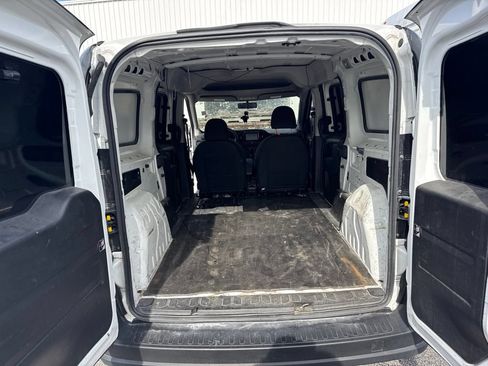 Used 2016 RAM ProMaster City Tradesman FWD image 4