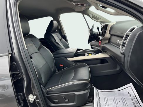 Used 2024 RAM 3500 Laramie image 26