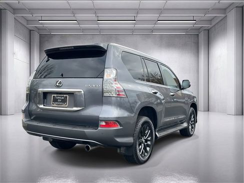 Used 2023 Lexus GX 460 Premium image 3