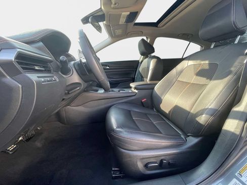 Used 2021 Nissan Altima 2.5 SR w/ SR Premium Package FWD image 15