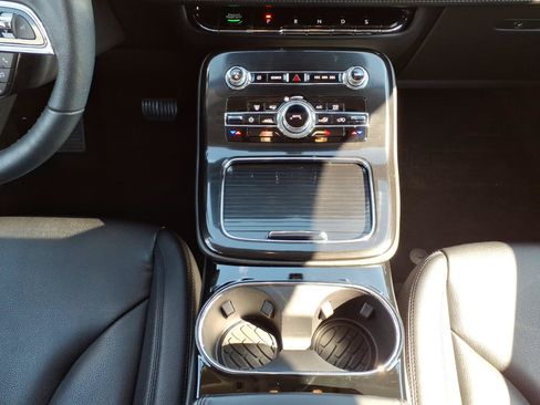 Certified 2023 Lincoln Nautilus AWD w/ Premium Package image 23