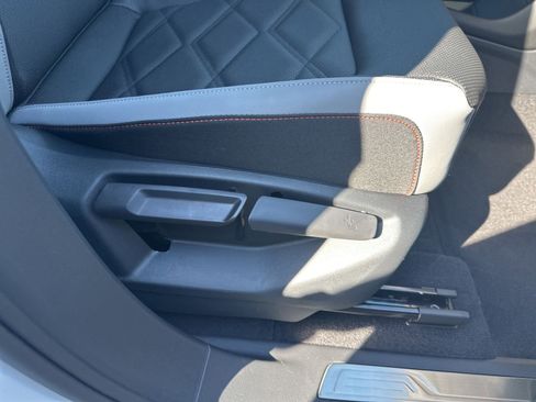 New 2026 Volkswagen Atlas Peak Edition image 42