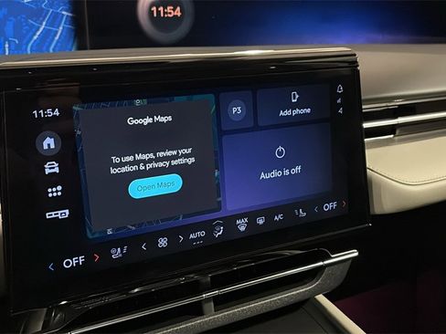 Used 2025 Lincoln Nautilus Premier w/ Equipment Group 102A image 22