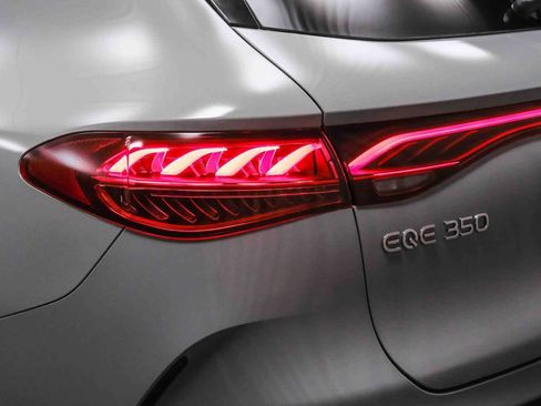 Used 2025 Mercedes-Benz EQE 350+ 4MATIC SUV image 7