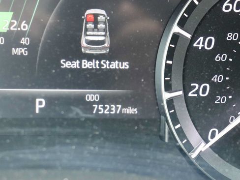 Used 2021 Toyota Highlander Platinum AWD/4WD image 11