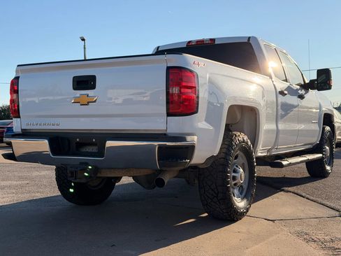 Used 2019 Chevrolet Silverado 2500 W/T image 3