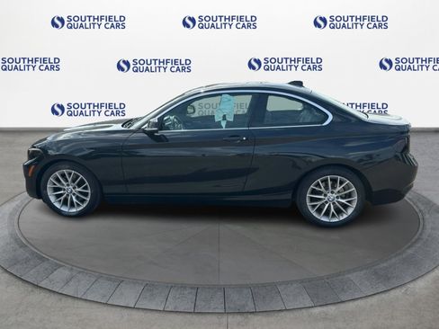Used 2015 BMW 228i xDrive Coupe AWD/4WD image 3