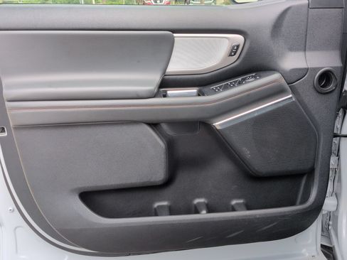 Certified 2025 Ford Expedition Active AWD/4WD image 13