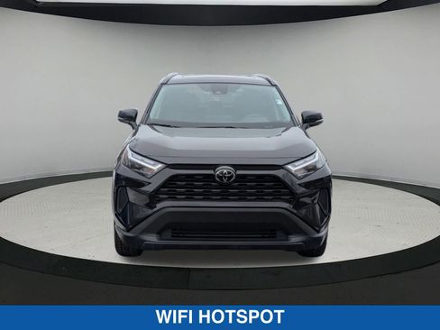 Used 2024 Toyota RAV4 XLE w/ Convenience Package image 9