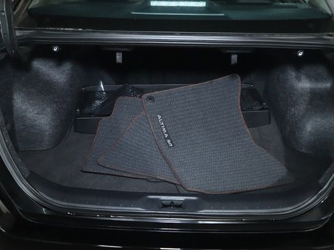 Certified 2025 Nissan Altima 2.5 SR w/ SR Premium Package image 33