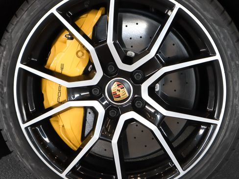 Certified 2022 Porsche Taycan Turbo S image 30