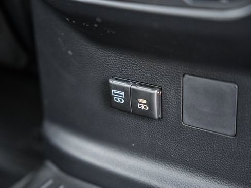 New 2026 Toyota Tundra SR5 image 33