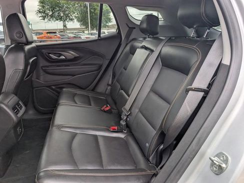 Used 2021 GMC Terrain SLT w/ Elevation Edition image 27