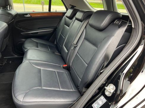 Used 2009 Mercedes-Benz ML 350 4MATIC image 30