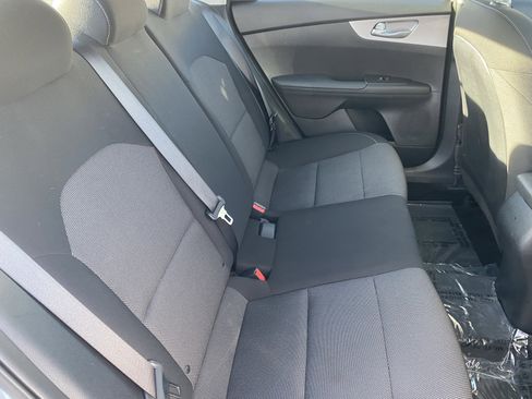 Used 2024 Kia Forte LXS image 11