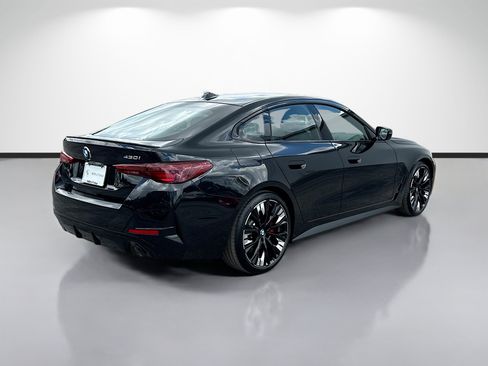 New 2026 BMW 430i w/ M Sport Package RWD image 3