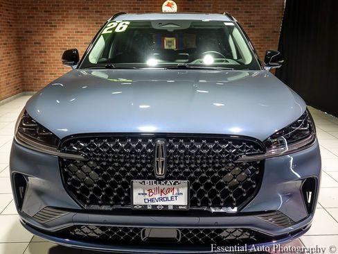 Used 2026 Lincoln Aviator Reserve AWD/4WD image 5