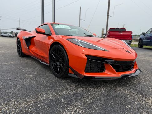 New 2025 Chevrolet Corvette Z06 RWD image 3