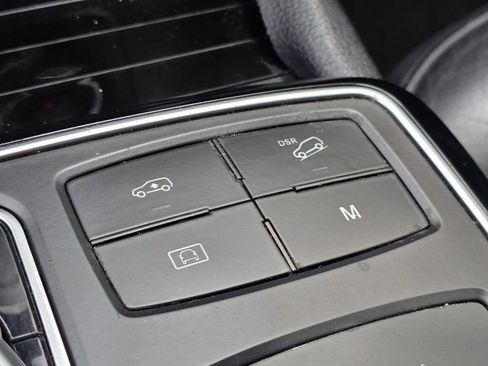 Used 2017 Mercedes-Benz GLS 550 4MATIC image 35