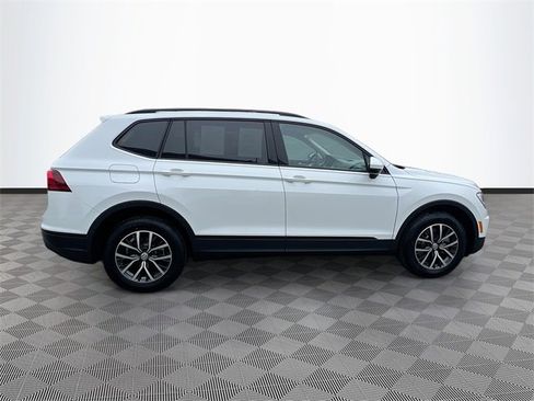 Used 2021 Volkswagen Tiguan S image 8