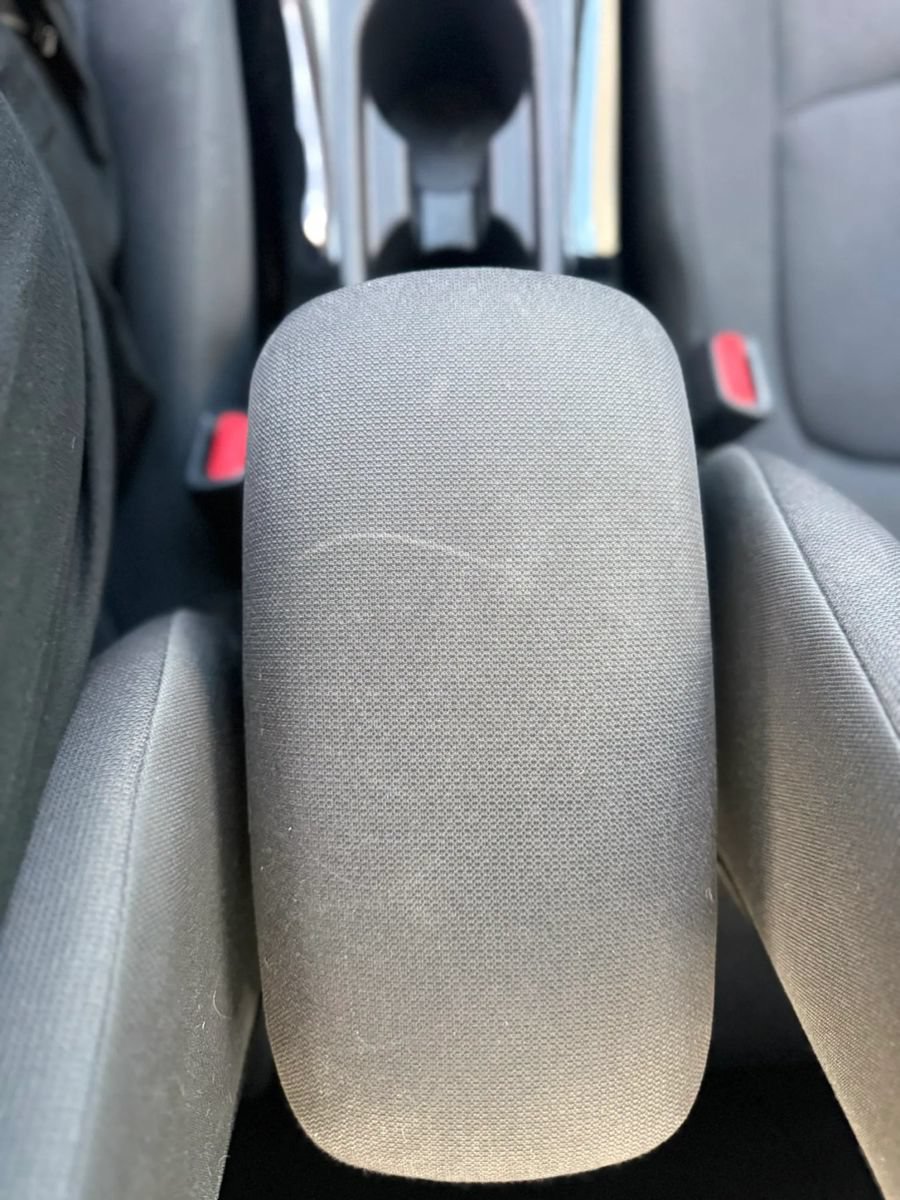 Used 2021 Toyota Corolla LE FWD image 28