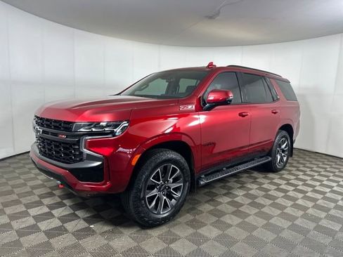 Used 2023 Chevrolet Tahoe Z71 w/ Luxury Package image 7