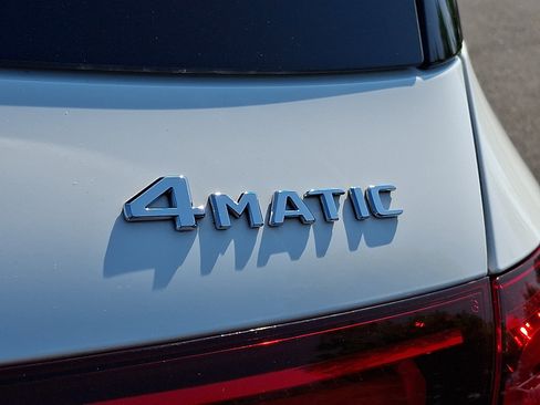 Used 2022 Mercedes-Benz GLE 350 4MATIC image 34