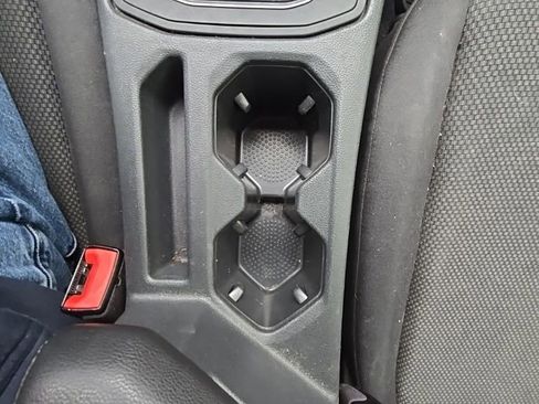 Used 2019 Volkswagen Jetta S image 26