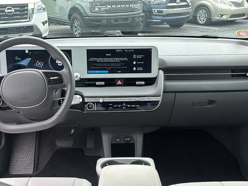 Used 2023 Hyundai Ioniq 5 SEL AWD/4WD image 12