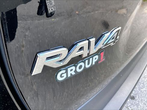 Certified 2021 Toyota RAV4 XLE w/ Convenience Package AWD/4WD image 10