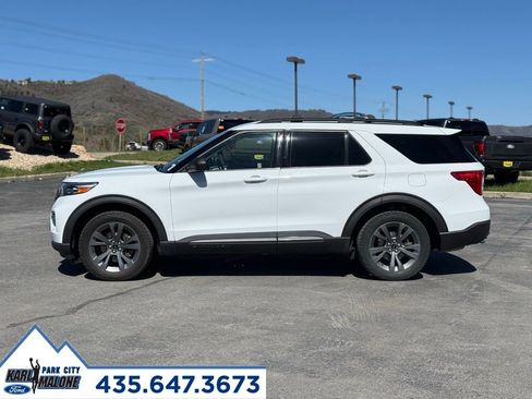 Used 2021 Ford Explorer XLT w/ Equipment Group 202A AWD/4WD image 2