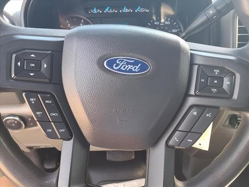 Used 2022 Ford F250 XL w/ Power Equipment Group AWD/4WD image 15
