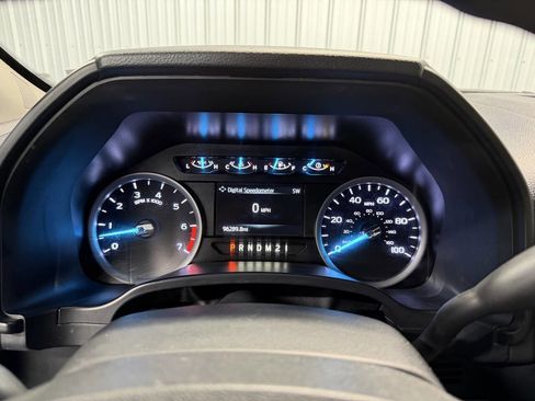 Used 2021 Ford F250 XLT w/ FX4 Off-Road Package image 16