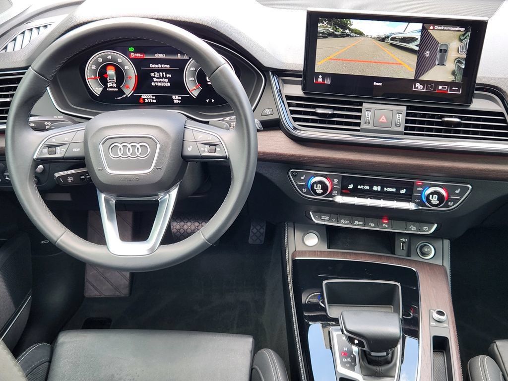 Used 2021 Audi Q5 Prestige w/ Prestige Package AWD/4WD image 32