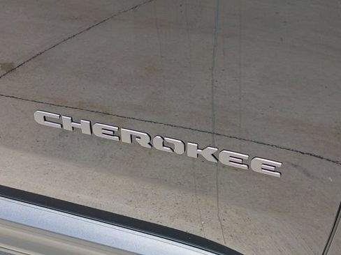 New 2026 Jeep Cherokee Limited AWD/4WD image 30