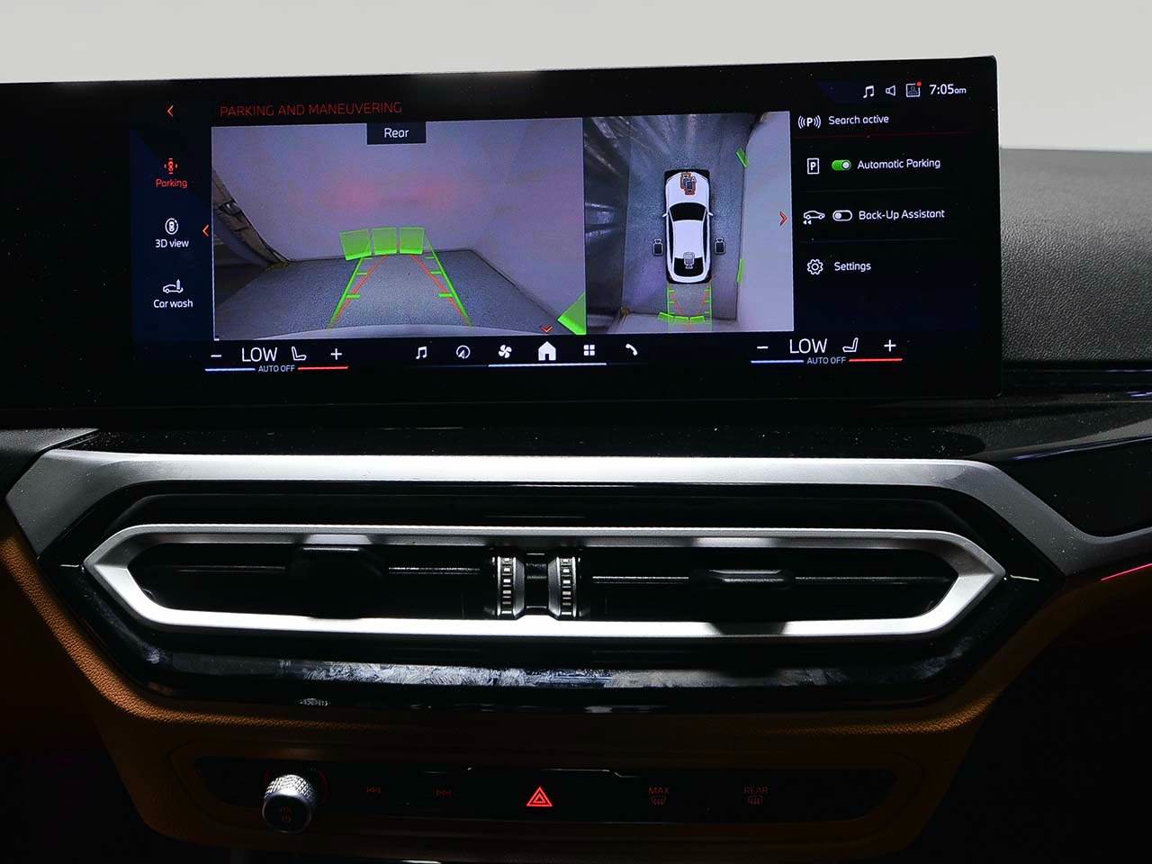 Used 2024 BMW i4 eDrive40 w/ Premium Package RWD image 16