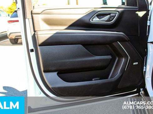 Used 2024 GMC Yukon AT4 image 39