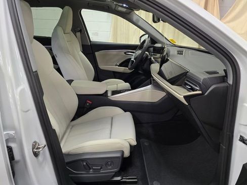 New 2025 Audi Q5 Prestige image 36