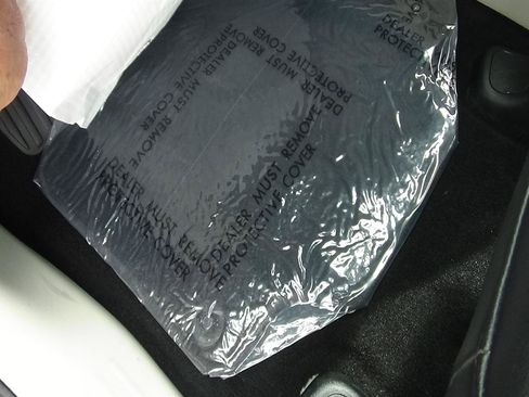 Certified 2024 Chrysler Pacifica Touring-L FWD image 18