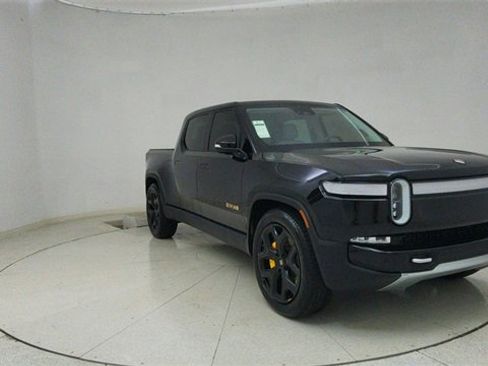 Used 2023 Rivian R1T Adventure image 65