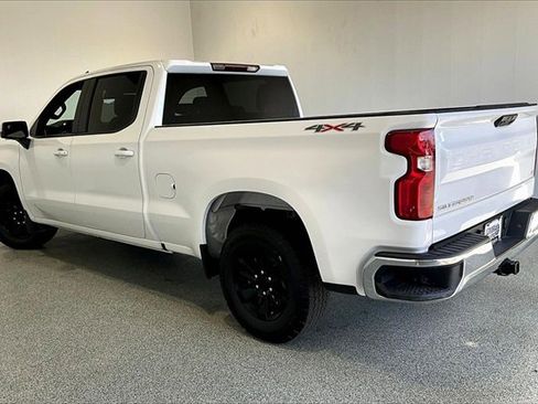 Used 2025 Chevrolet Silverado 1500 LT image 4