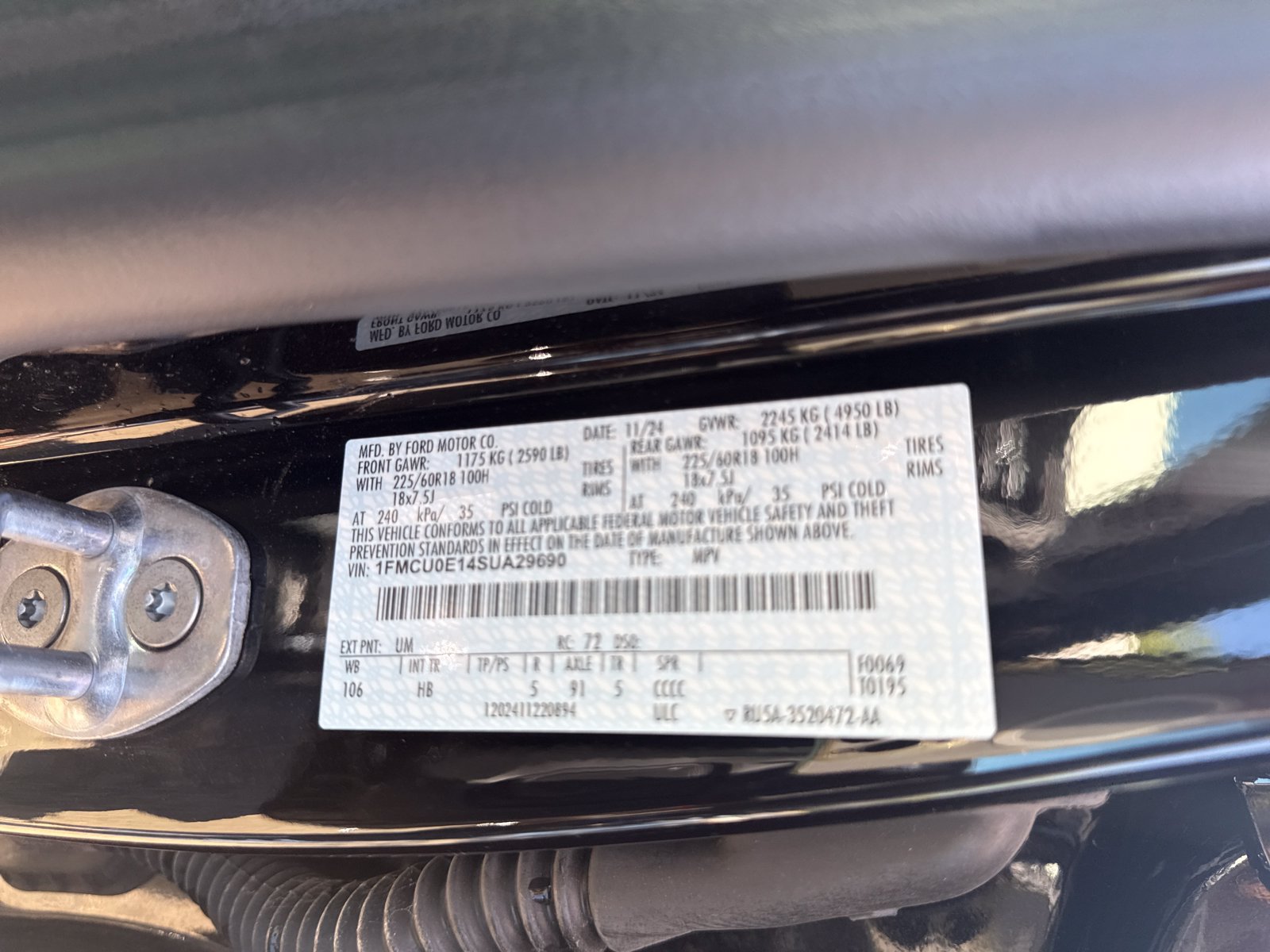 Used 2025 Ford Escape SE FWD image 30
